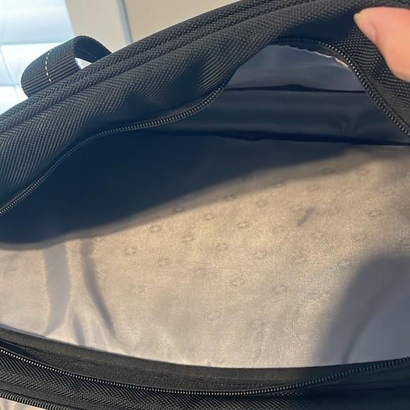 Large Laptop Bag - Picture 8 of 12